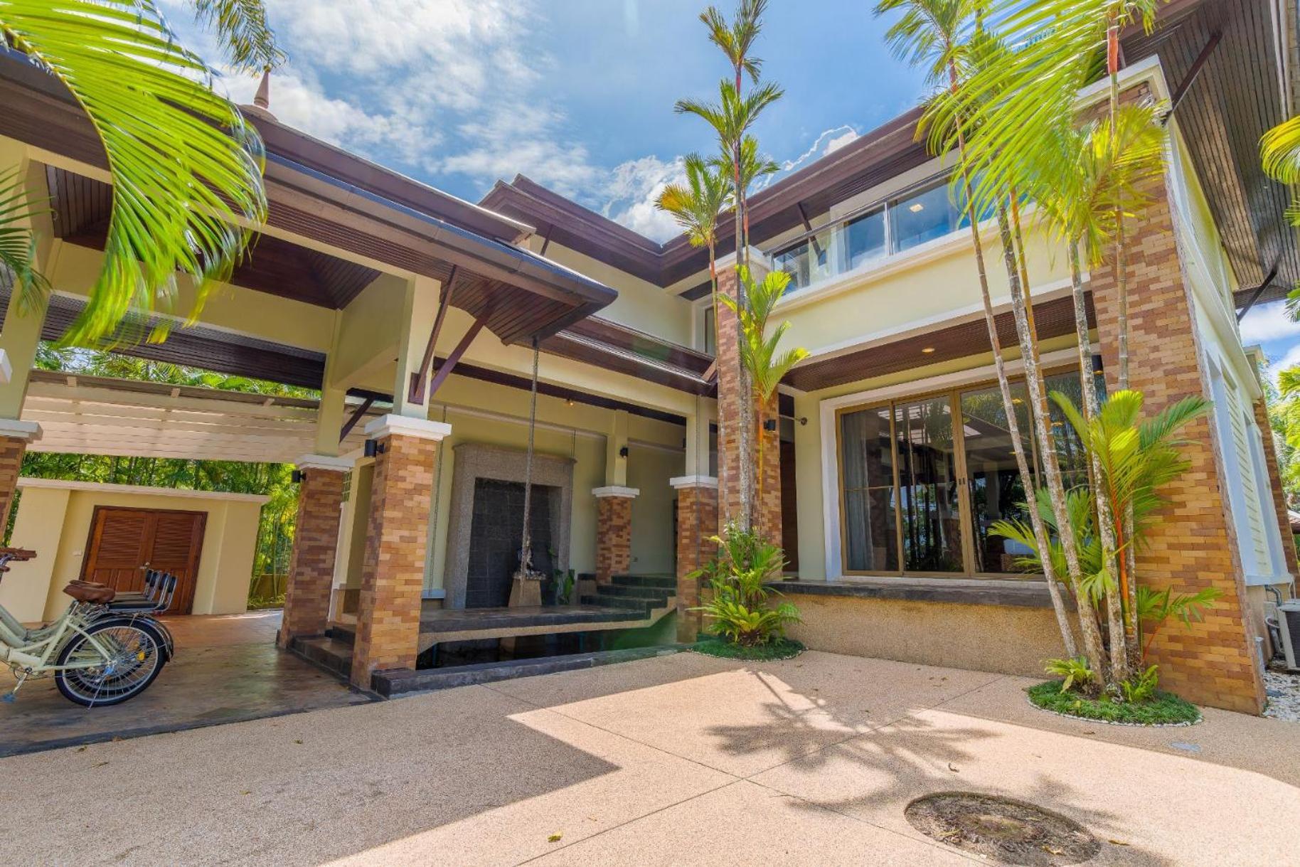 Laguna Golf View Pool Villa